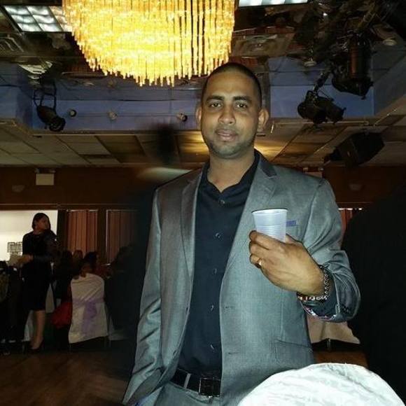 Meet your Posher, Devindra - Picture 1 of 1